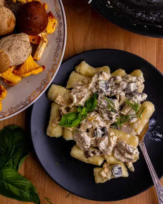 Необычная итальянская кухня. Картофельные ньокки с белыми грибами🍲 | True  Morkvu Вкусно о вкусном | Дзен