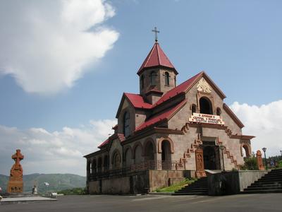 Новую армянскую церковь открыли в Ставрополе после 20 лет строительства |  Своё ТВ