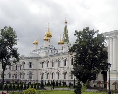 Экскурсия в Новодевичий монастырь в Москве | Огни столицы
