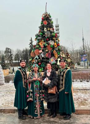 Живая Новогодняя ёлка - 70 см. за 11 590 руб. | Бесплатная доставка цветов  по Москве