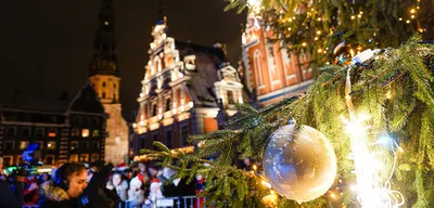 Новогодняя елка на Домской площади …» — создано в Шедевруме
