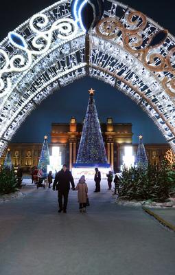 Время волшебства и чудес: показываем, как украсили главную площадь Самары к  Новому году