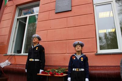 В Новосибирске увековечили память участника Великой Отечественной войны  Михаила Георгиевича Хитаряна | Департамент образования