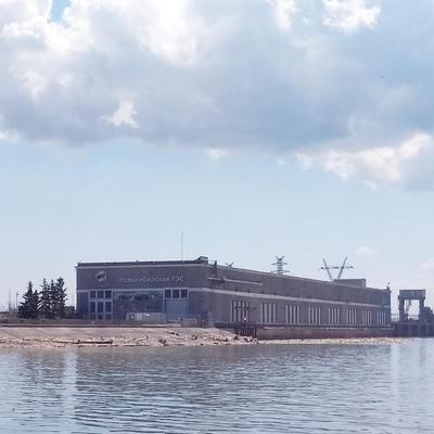 Новосибирская ГЭС работает в режиме наполнения водохранилища :: Журнал  «Гидротехника» - Наука и технологии