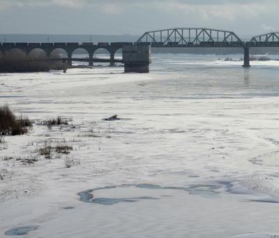 Новосибирская ГЭС увеличивает сбросы из-за мощного паводка на Алтае