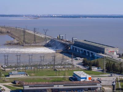 Новосибирская ГЭС увеличила сброс воды из-за проливных алтайских дождей