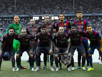 Барселона официально выбрала новых капитанов после ухода Бускетса и Альбы -  Футбол 24
