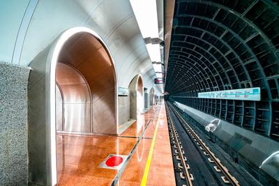 Экскурсия по станциям метро Москвы: узнайте историю и архитектуру