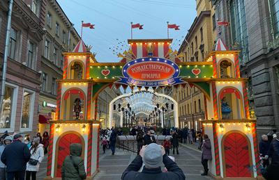 Где отметить Новый год в Санкт-Петербурге 2023-2024: лучшие бесплатные и  платные площадки 31 декабря