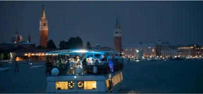 Новый год в Венеции: костюмированное приключение