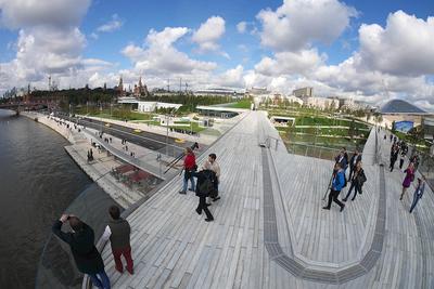 Парк «Зарядье» в Москве: 5 особенностей парка, ради которых в нем стоит  побывать - KP.RU