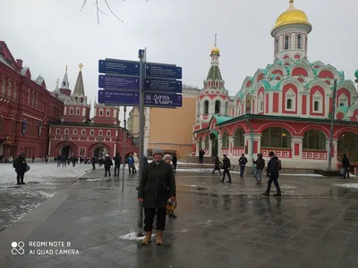 Воскресенские ворота и нулевой километр : Две Москвы