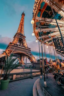 Paris Eiffel Tower Wallpaper | Paris wallpaper, Eiffel tower, Travel  aesthetic