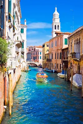 Купить фотообои Венеция, улочка (#2113) | заказать в каталоге интернет  магазина с ценой и фото