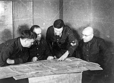 5 декабря 1941-го Красная армия перешла в контрнаступление под Москвой -  Российская газета