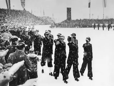 С 6 по 16 февраля 1936 года в Германии проходили IV зимние Олимпийские игры.  Почему до Второй мировой войны СССР в Олимпиадах не участвовал? | Русский  След | Дзен