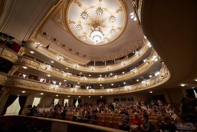 Екатеринбургский театр оперы и балета: описание, как добраться, фото — Наш  Урал и весь мир