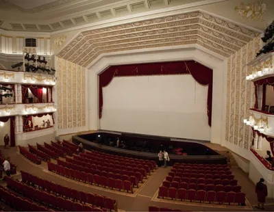 Большой театр оперы и балета, Минск — афиша Январь 2024, официальный сайт,  фото зала, билеты, как добраться, отели на Туристер.Ру