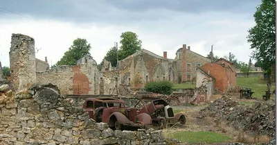 В руините на Орадур сюр Глан духовете трябва да живеят вечно - Palatka.bg
