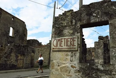 Заброшенный город-призрак Орадур-сюр-Глан, Франция | Различные истории мира  | Дзен