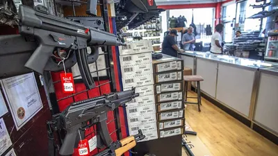 Оружейный магазин в США - ЯПлакалъ