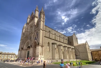 File:Italy Duomo di Orvieto Cathedral.jpg - Wikimedia Commons