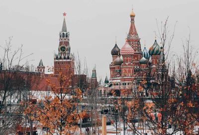 Осень в городе Москва» — создано в Шедевруме