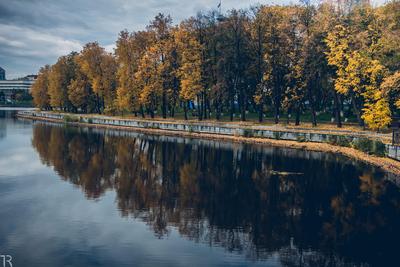 Осенний вечер в Екатеринбурге. Photographer Vasiliy Yakovlev
