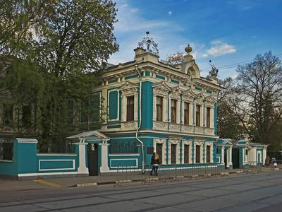 Роскошная крепость: 7 особняков для большой семьи в центре Москвы —  osobnyaki.com