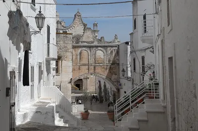 Southern whiff in Puglia - Ostuni | TheTraveler.bg