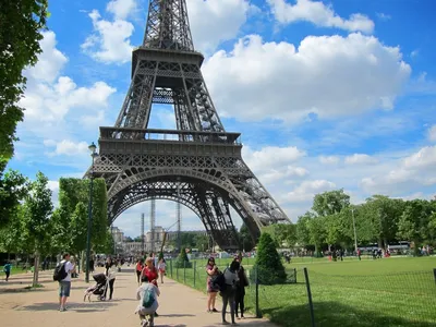 Отдых в Париже на майские праздники, туры в Париж на майские праздники