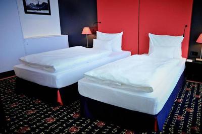 Сеть AZIMUT Hotels открыла два отеля в Екатеринбурге