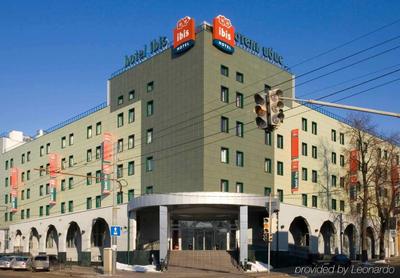 An affordable hotel near the Kazan Kremlin and the Kul Sharif Mosque — Ibis  Kazan. - ALL