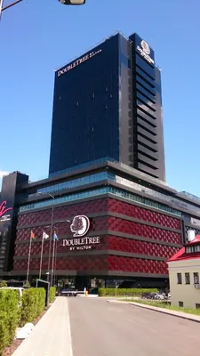 Отель DoubleTree by Hilton Minsk взял туристический “Оскар” - PROBUSINESS.IO
