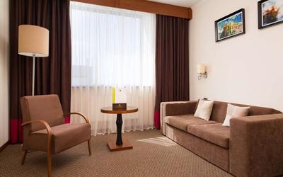 Отель DoubleTree by Hilton Novosibirsk, Новосибирск 2022, отзывы, цены и  фото номеров | Забронировать номер в Отель DoubleTree by Hilton Novosibirsk  онлайн