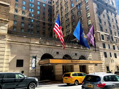 Luxury Midtown NYC Hotel | InterContinental New York Barclay