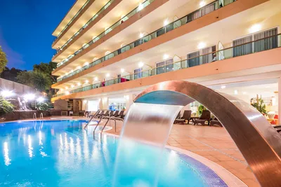 Las Vegas Hotel - Salou, Costa Dorada - On The Beach