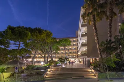 Siesta Holidays - NEW FOR 2020 – 4* HOTEL LAS VEGAS SALOU 🌞... | فيسبوك