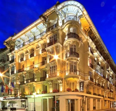 31 отель категории «Палас» во Франции