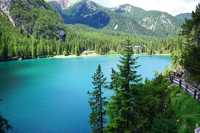Lenno озера Италии Como пришельца видит Стоковое Изображение - изображение  насчитывающей озера, интерес: 25108837