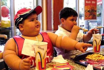 Массовое ожирение в США: изобилие, комфорт и боди-позитив | 100migrantov.ru  | Дзен