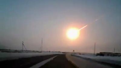 Большая дыра» и «его сбил НЛО»: 18 странных и смешных публикаций про  Челябинский метеорит в мировых СМИ