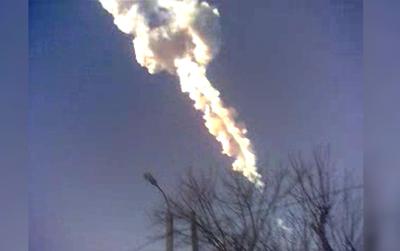 В РАН рассказали, можно ли было предсказать падение Челябинского метеорита  | Наука | Общество | Аргументы и Факты
