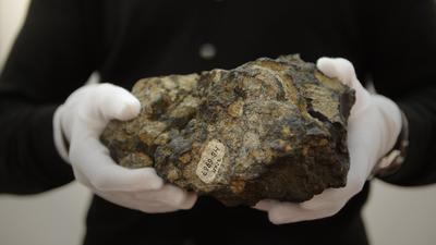 В NASA сравнили челябинский метеорит с ядерной бомбой в Хиросиме - ФОКУС