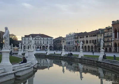 Padova (Падуя), Италия - часть 1-ая: Прогулка по вечернему городу - YouTube