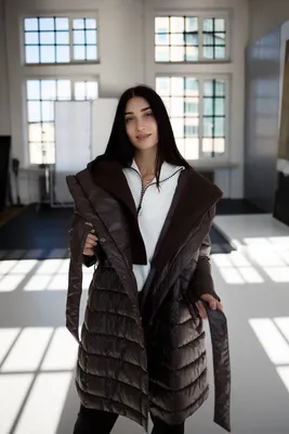 Женское пальто Италия с съемными рукавами р44: 8 800 грн. - Пальто Донецк  на Olx