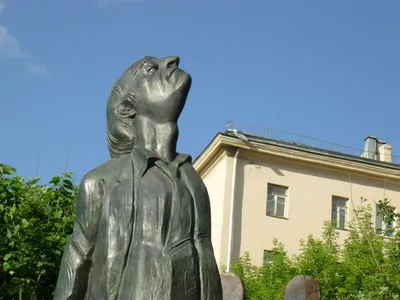 Памятник поэту Иосифу Бродскому :: ИРЭН@ . – Социальная сеть ФотоКто