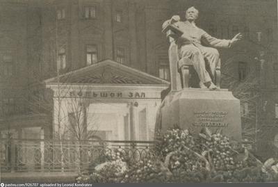 Почему в Петербурге нет памятника Чайковскому? | культшпаргалка | Дзен