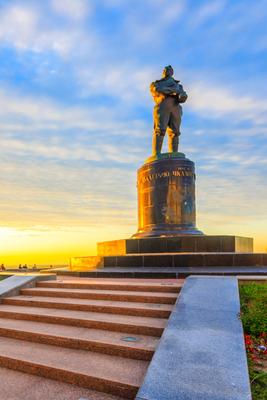Памятник Валерию Чкалову в Нижнем Новгороде | Серафимова Земля