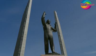 Памятники Юрию Гагарину — Википедия